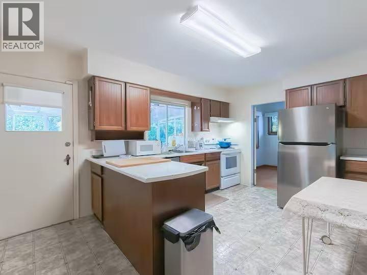 2134 W 53rd Avenue, Vancouver, British Columbia  V6P 1L5 - Photo 4 - R3020970