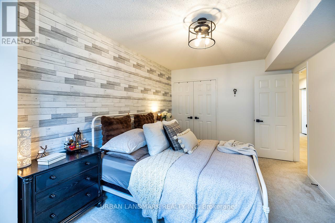 26 Brookside Street, Cavan Monaghan, Ontario  L0A 1G0 - Photo 12 - X12422853