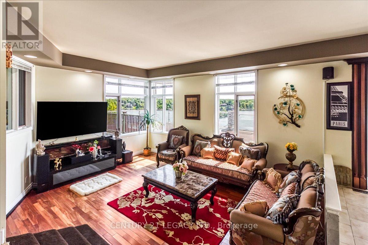 376 Maki Avenue, Greater Sudbury, Ontario  P3E 2P2 - Photo 13 - X12422871