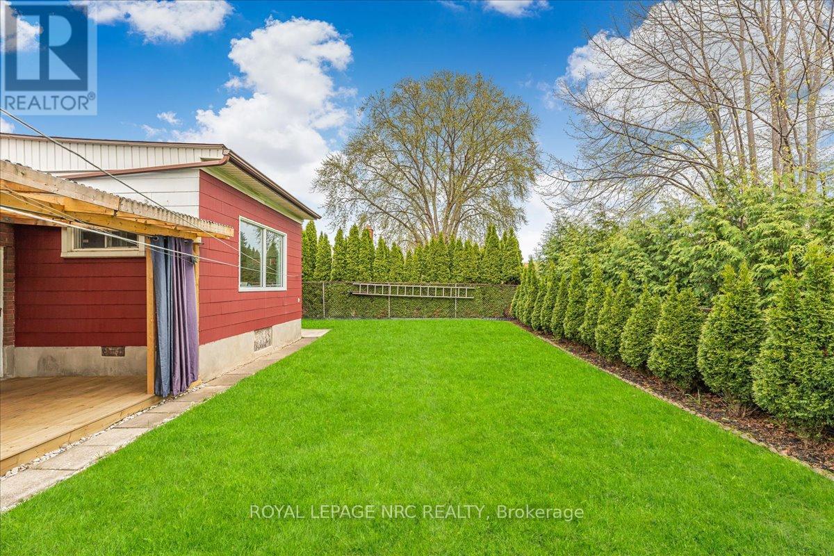 16 Dunraven Avenue, St. Catharines, Ontario  L2M 6A7 - Photo 32 - X12422889