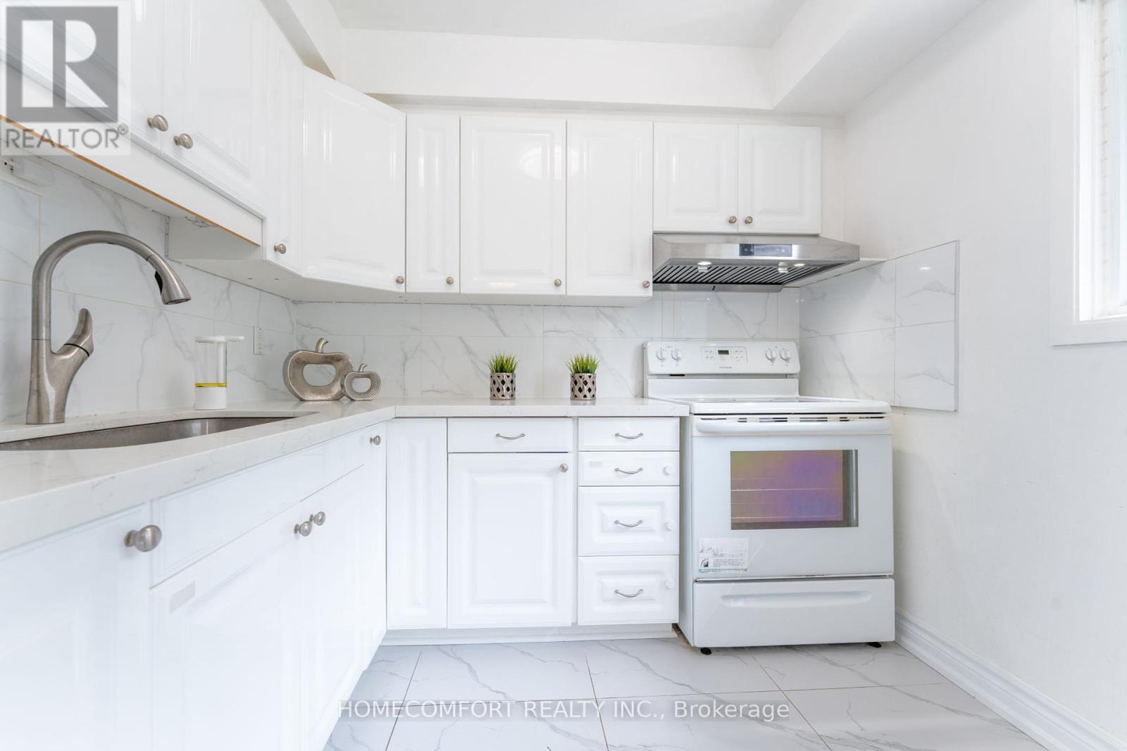 105 Rooksnest Trail, Toronto (Agincourt North), Ontario  M1S 3W4 - Photo 16 - E12422890