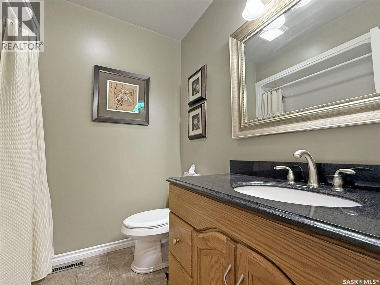 204 Brownlee Street, Herbert, Saskatchewan  S0H 2A0 - Photo 14 - SK018992