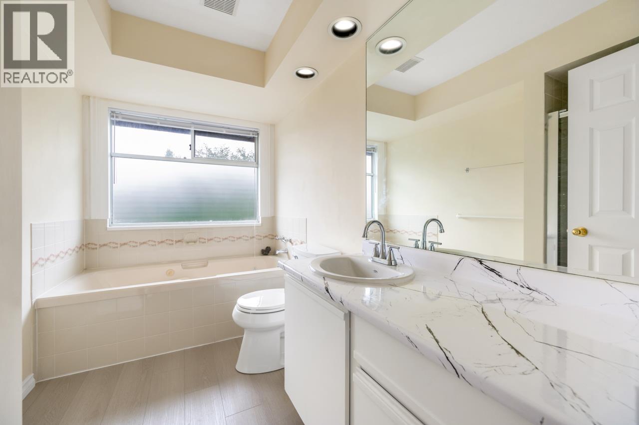 9506 Thomas Drive, Richmond, British Columbia  V7E 5Y3 - Photo 22 - R3048142