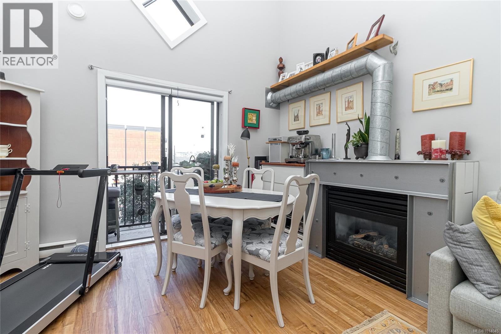 305 555 Chatham St, Victoria, British Columbia  V8T 1E1 - Photo 31 - 1014045