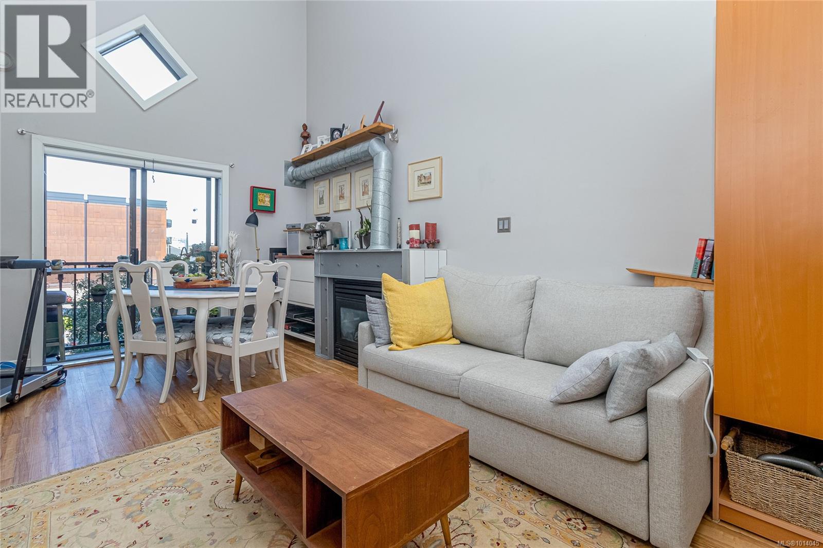 305 555 Chatham St, Victoria, British Columbia  V8T 1E1 - Photo 27 - 1014045