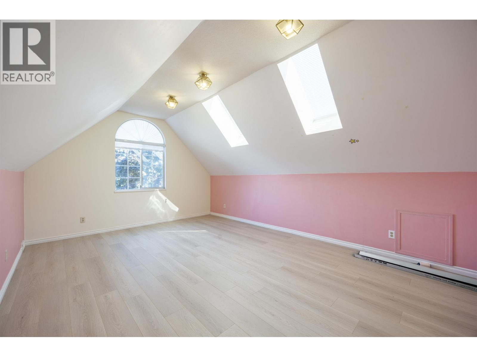 9506 Thomas Drive, Richmond, British Columbia  V7E 5Y3 - Photo 31 - R3048142