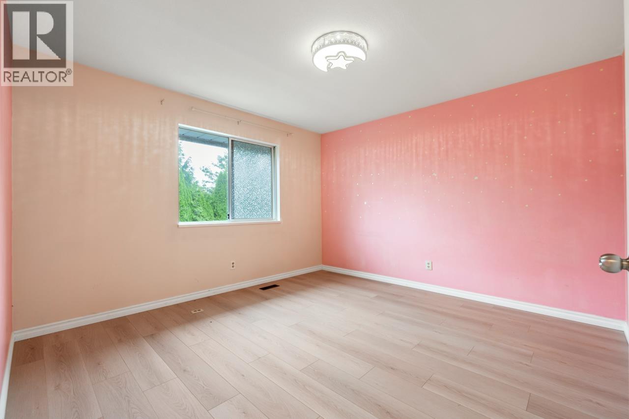 9506 Thomas Drive, Richmond, British Columbia  V7E 5Y3 - Photo 28 - R3048142