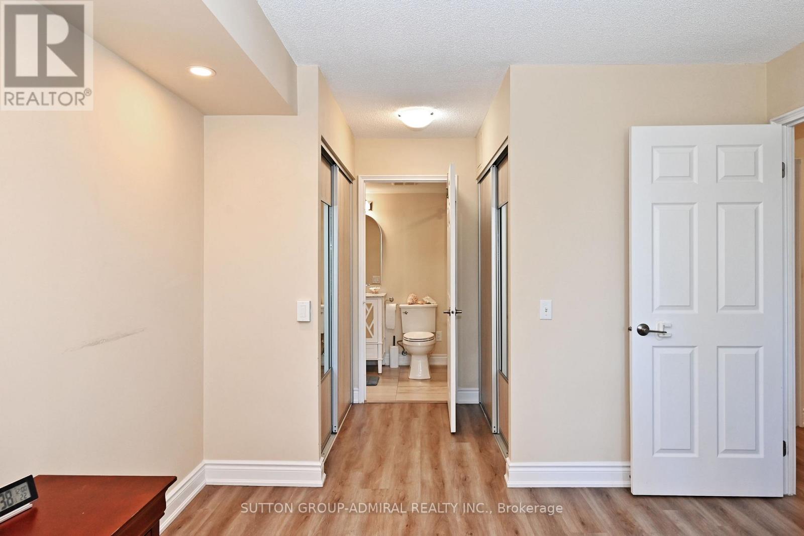203 - 91 Townsgate Drive, Vaughan (Crestwood-Springfarm-Yorkhill), Ontario  L4J 8E8 - Photo 21 - N12422893