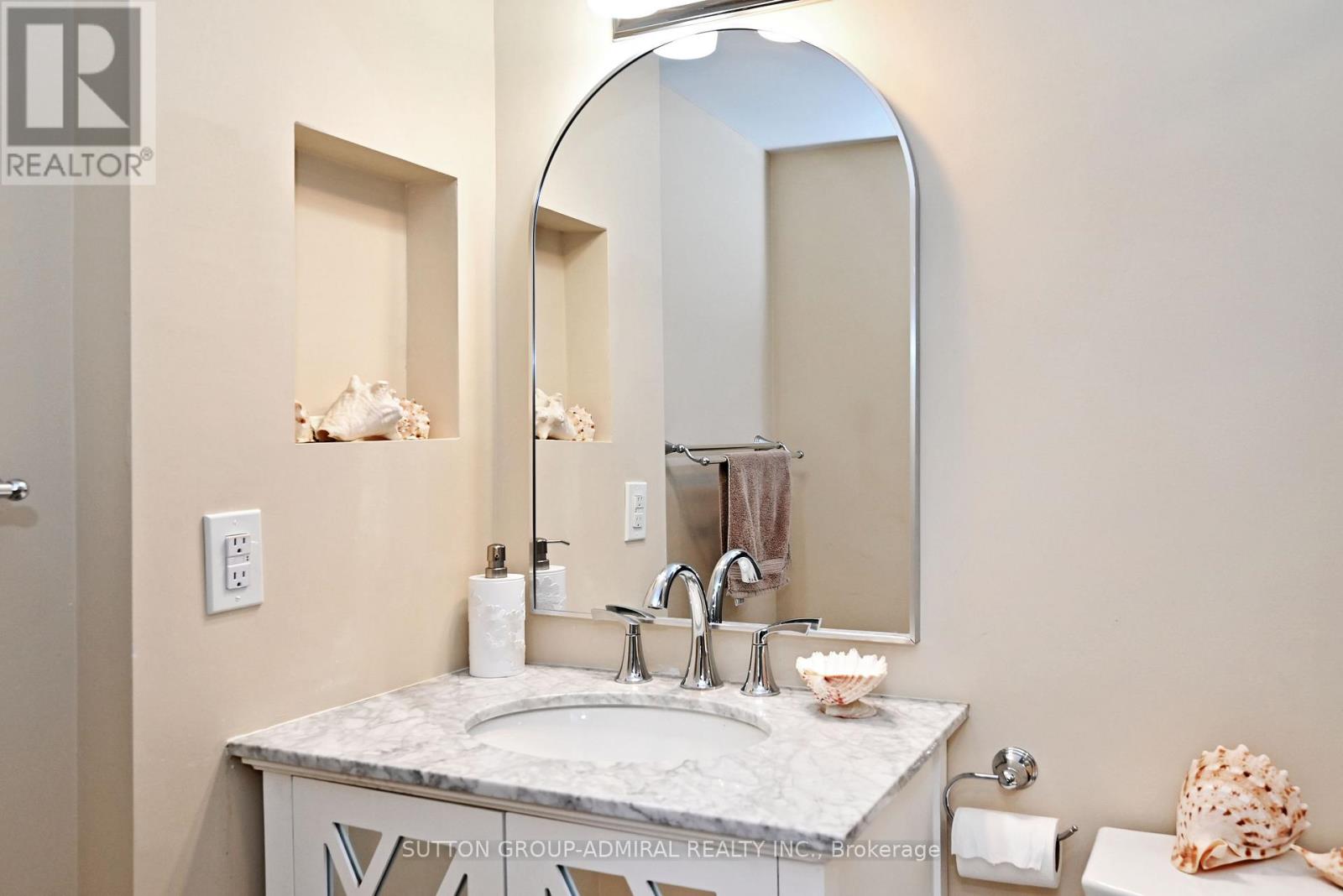 203 - 91 Townsgate Drive, Vaughan (Crestwood-Springfarm-Yorkhill), Ontario  L4J 8E8 - Photo 24 - N12422893