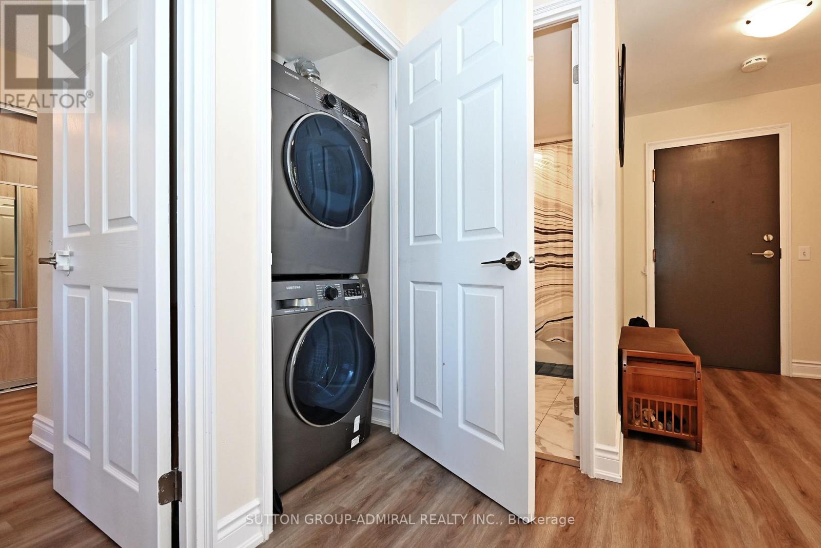 203 - 91 Townsgate Drive, Vaughan (Crestwood-Springfarm-Yorkhill), Ontario  L4J 8E8 - Photo 37 - N12422893