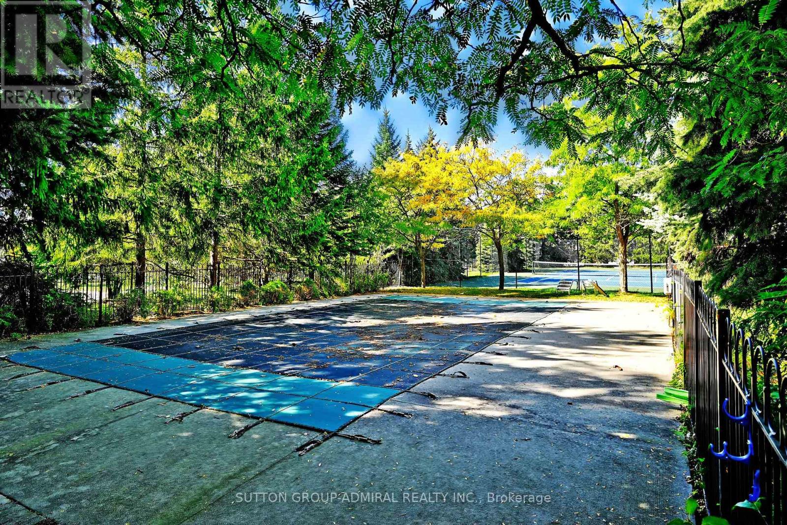 203 - 91 Townsgate Drive, Vaughan (Crestwood-Springfarm-Yorkhill), Ontario  L4J 8E8 - Photo 45 - N12422893