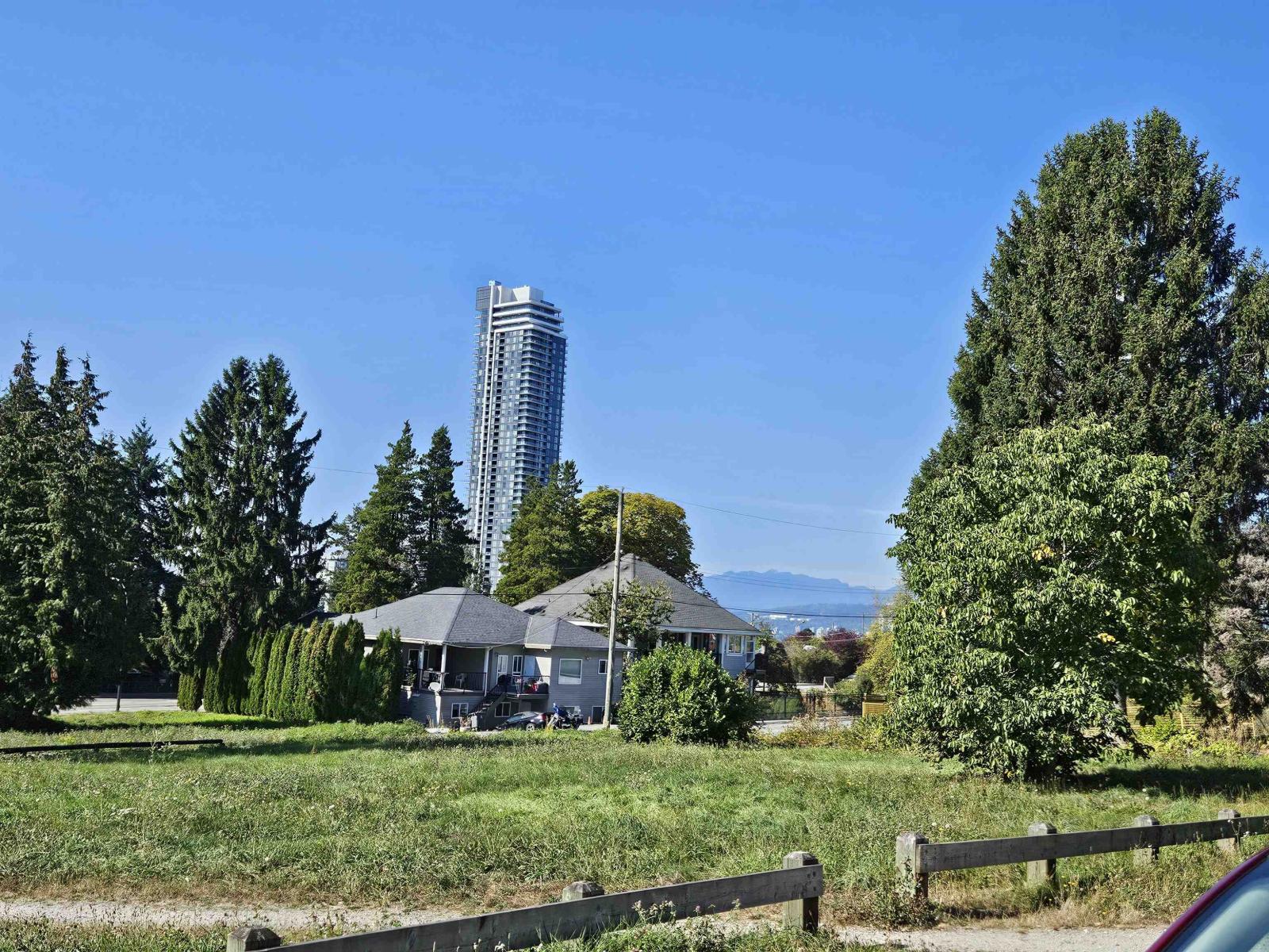 10564 137a Street, Surrey, British Columbia  V3T 4J6 - Photo 5 - R3050363
