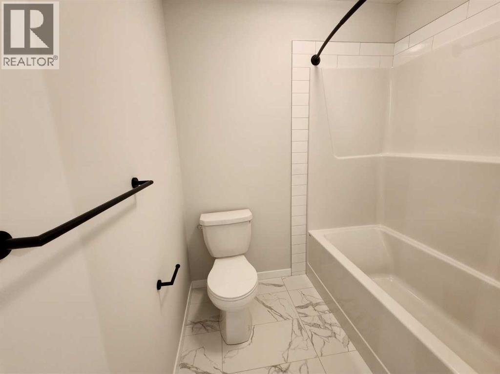 86 Lucas Place Nw, Calgary, Alberta  T3P 2E5 - Photo 43 - A2231806