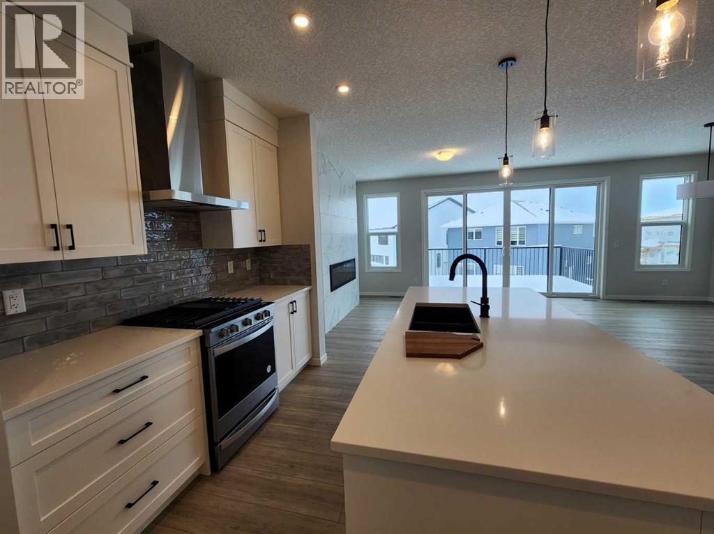 86 Lucas Place Nw, Calgary, Alberta  T3P 2E5 - Photo 12 - A2231806