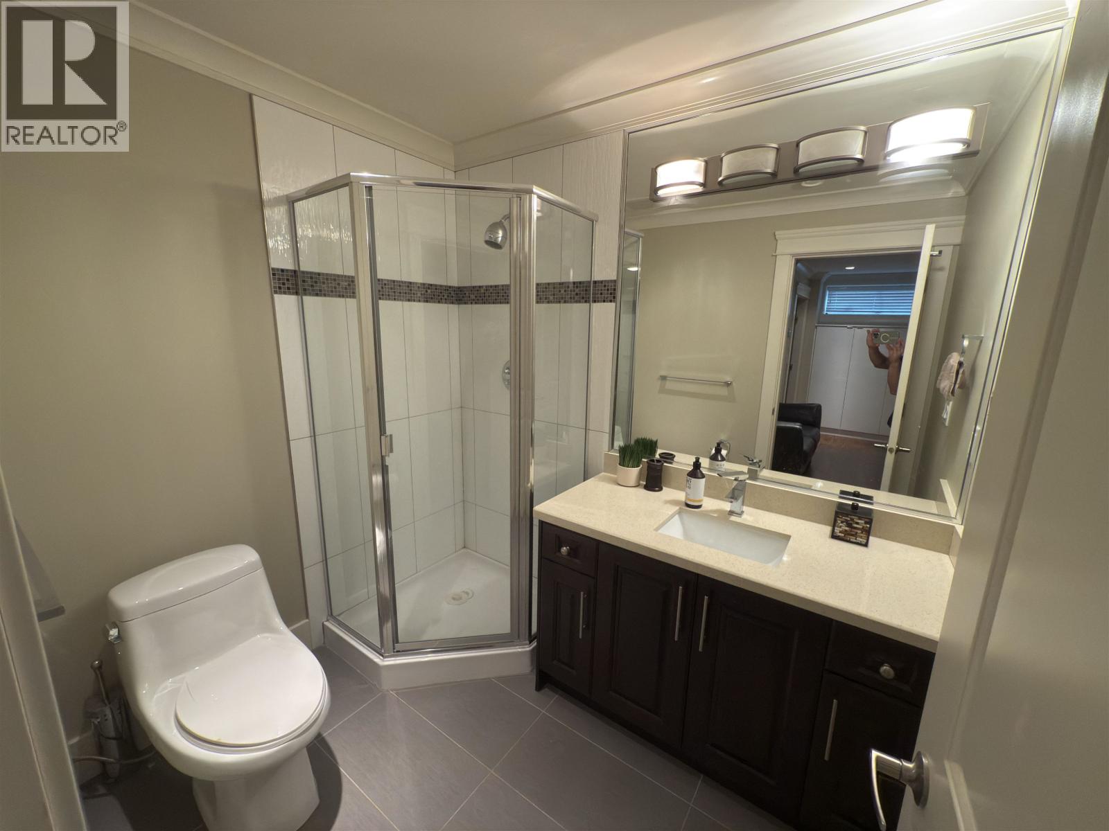 7689 Jasper Crescent, Vancouver, British Columbia  V5P 3S7 - Photo 36 - R3049251