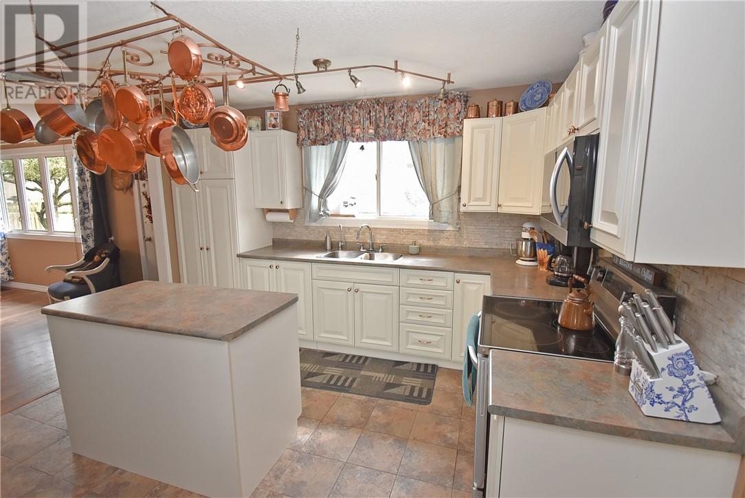 1536 Sparks Street, Sudbury, Ontario  P3A 2E1 - Photo 10 - 2124877