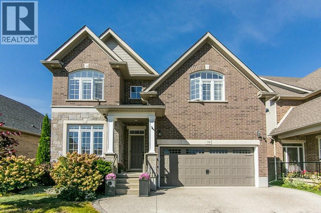 19 Tremaine Drive, Kitchener, Ontario  N2A 4L9 - Photo 1 - 40772487