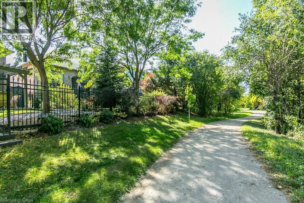 19 Tremaine Drive, Kitchener, Ontario  N2A 4L9 - Photo 39 - 40772487