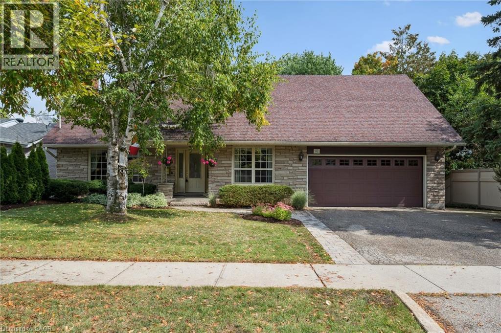 46 LARKSPUR Crescent, Kitchener, Ontario