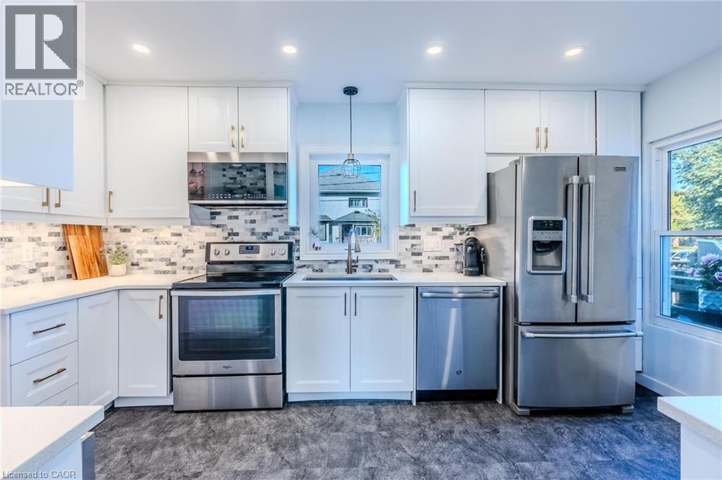 228 Brock Street, Smithville, Ontario  L0R 2A0 - Photo 3 - 40770055