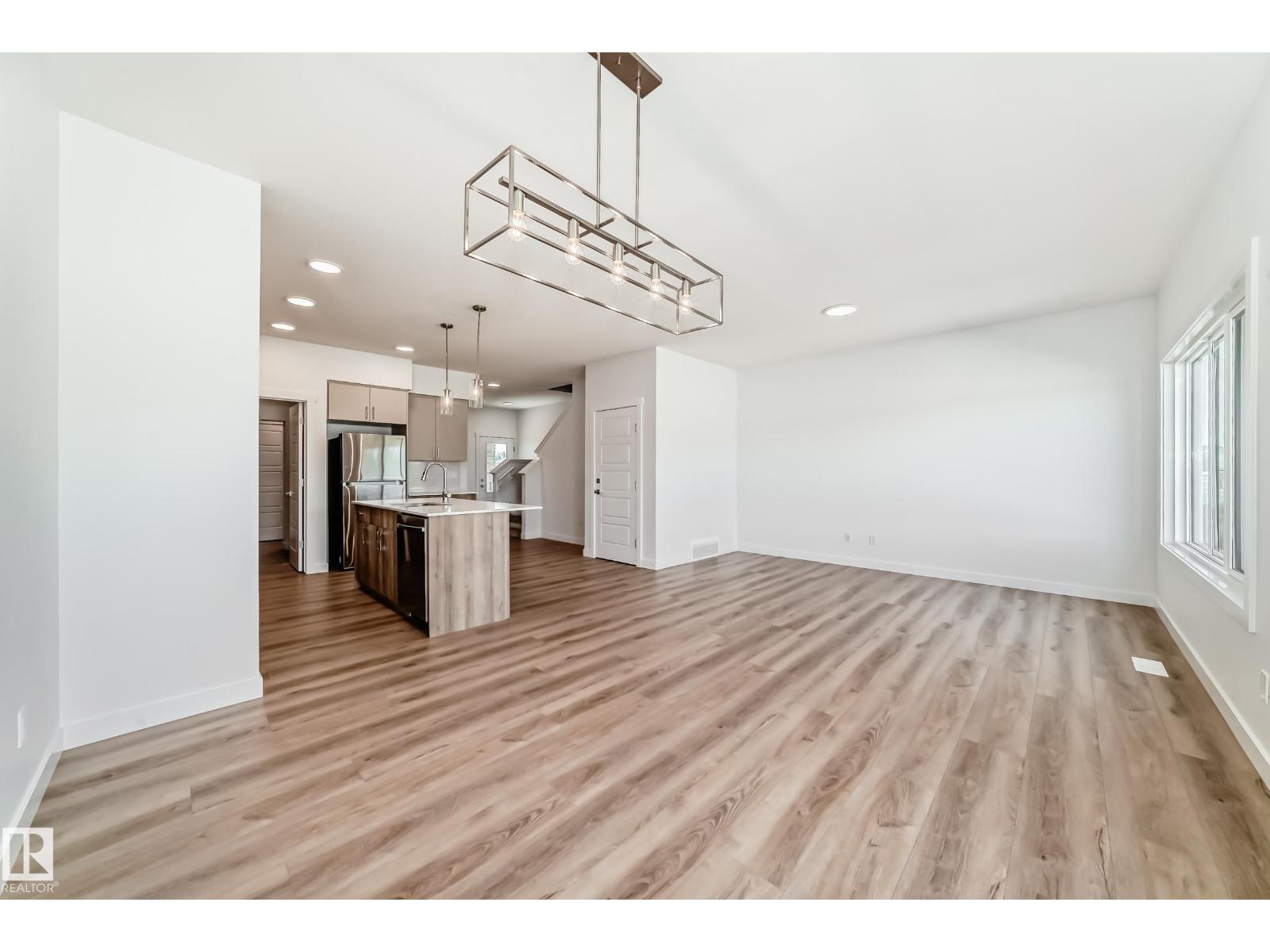 637 Kinglet Bv Nw, Edmonton, Alberta  T5S 0S8 - Photo 17 - E4459163