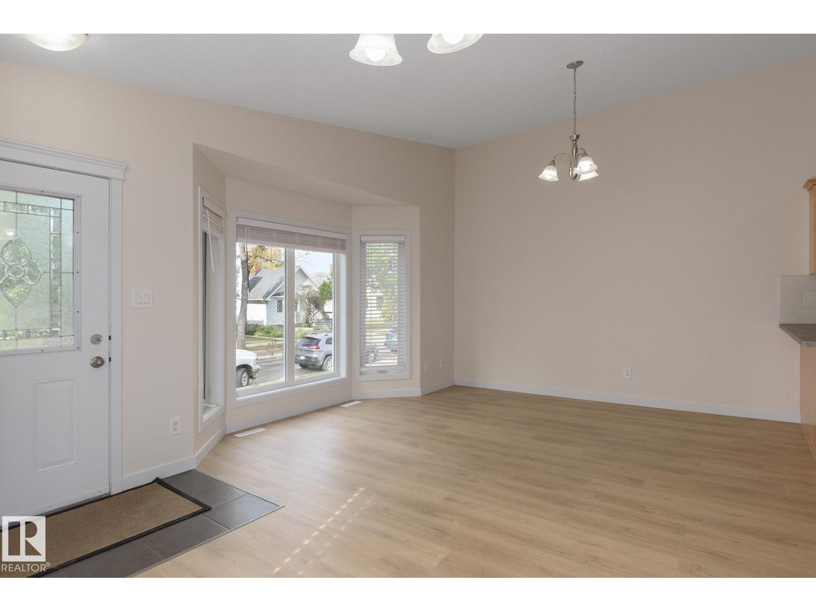 #11137 11135 127 St Nw, Edmonton, Alberta  T5M 0T5 - Photo 8 - E4459165