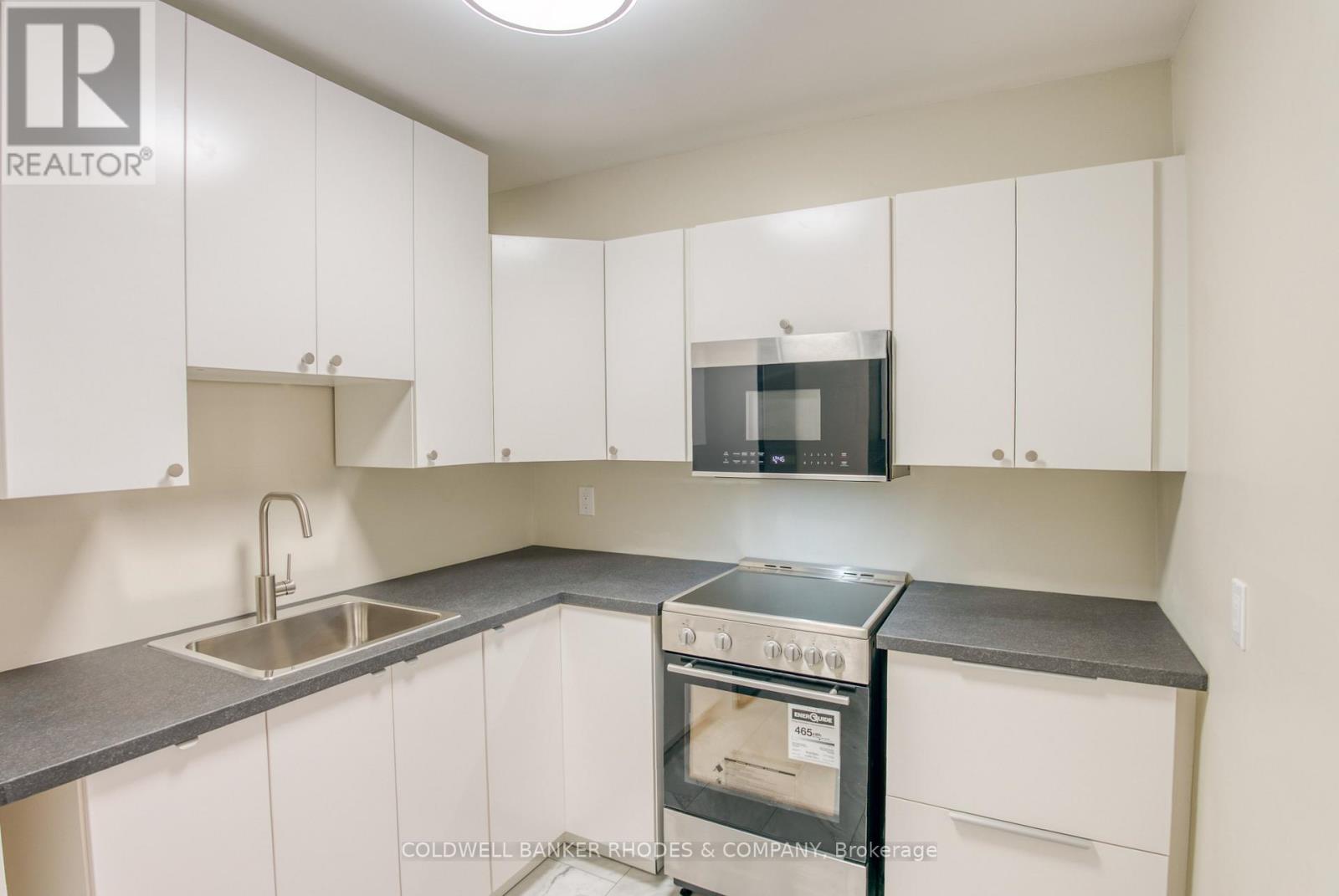 301 - 475 Laurier Avenue W, Ottawa, Ontario  K1R 7X1 - Photo 12 - X12422904