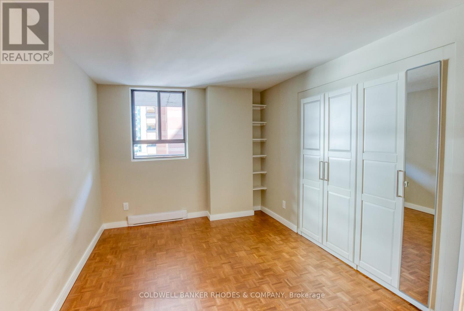 301 - 475 Laurier Avenue W, Ottawa, Ontario  K1R 7X1 - Photo 16 - X12422904