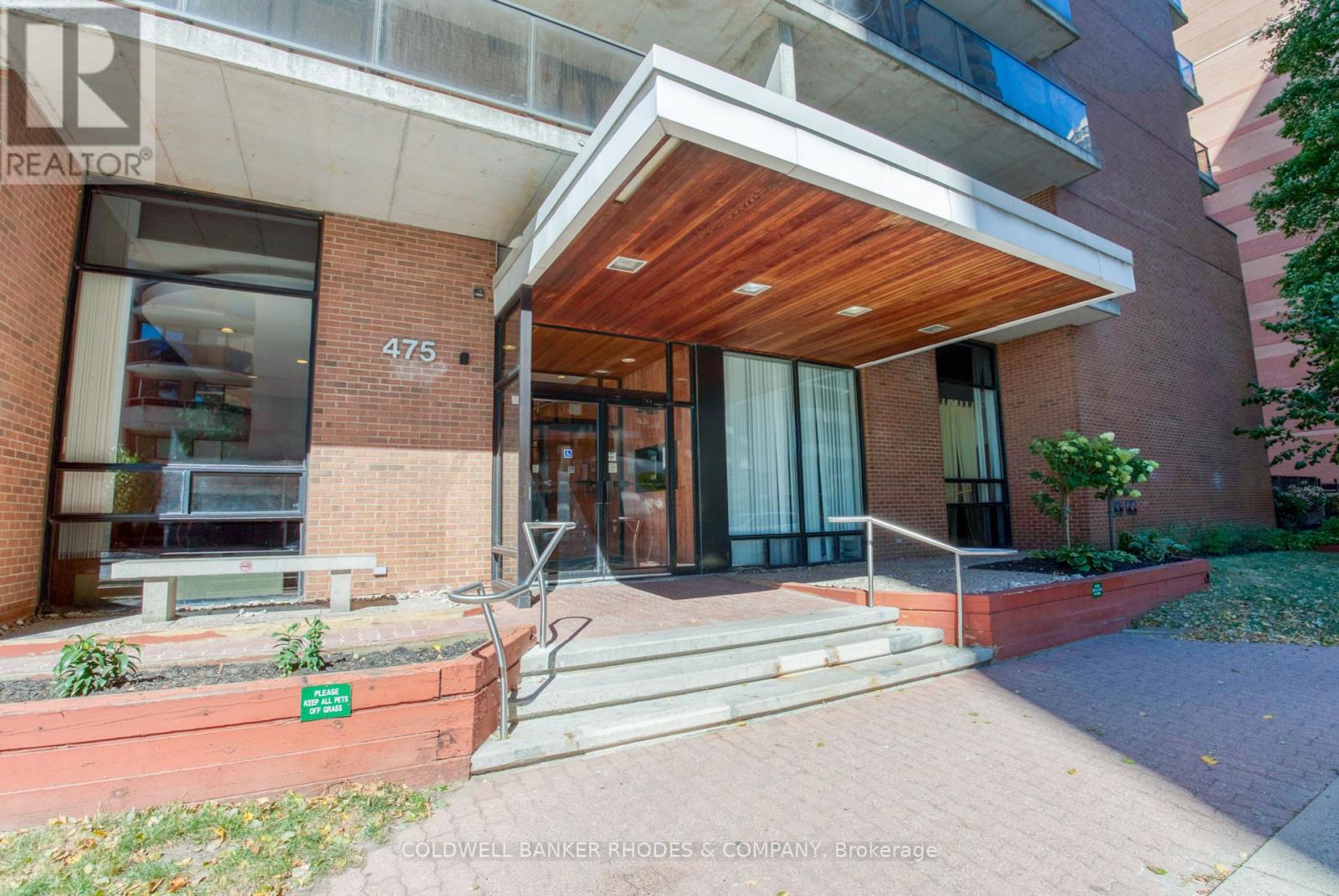 301 - 475 Laurier Avenue W, Ottawa, Ontario  K1R 7X1 - Photo 2 - X12422904