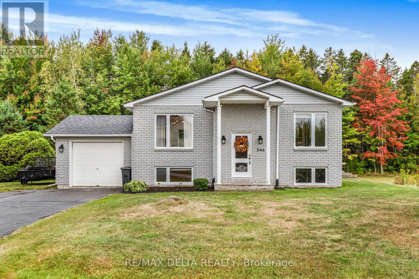 546 DEVISTA BOULEVARD, alfred and plantagenet, Ontario