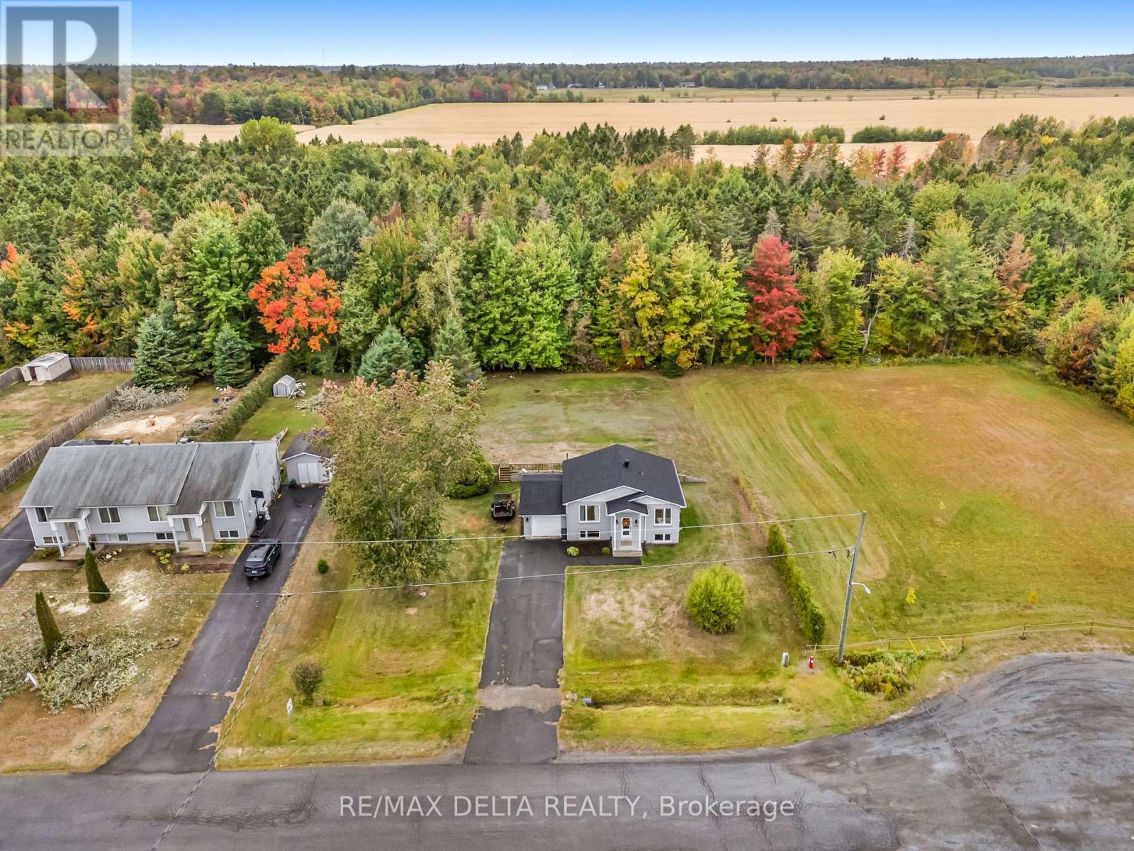 546 Devista Boulevard, Alfred And Plantagenet, Ontario  K0B 1A0 - Photo 29 - X12422943