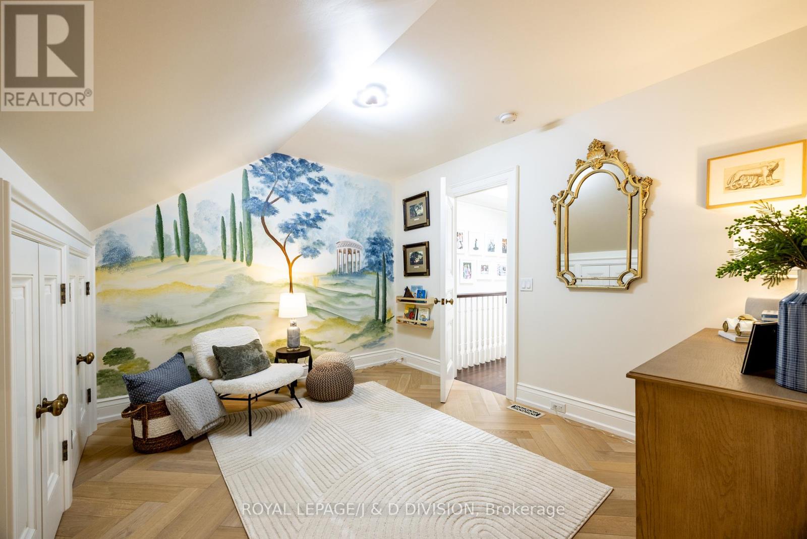 36 Boswell Avenue, Toronto, Ontario  M5R 1M4 - Photo 31 - C12421167