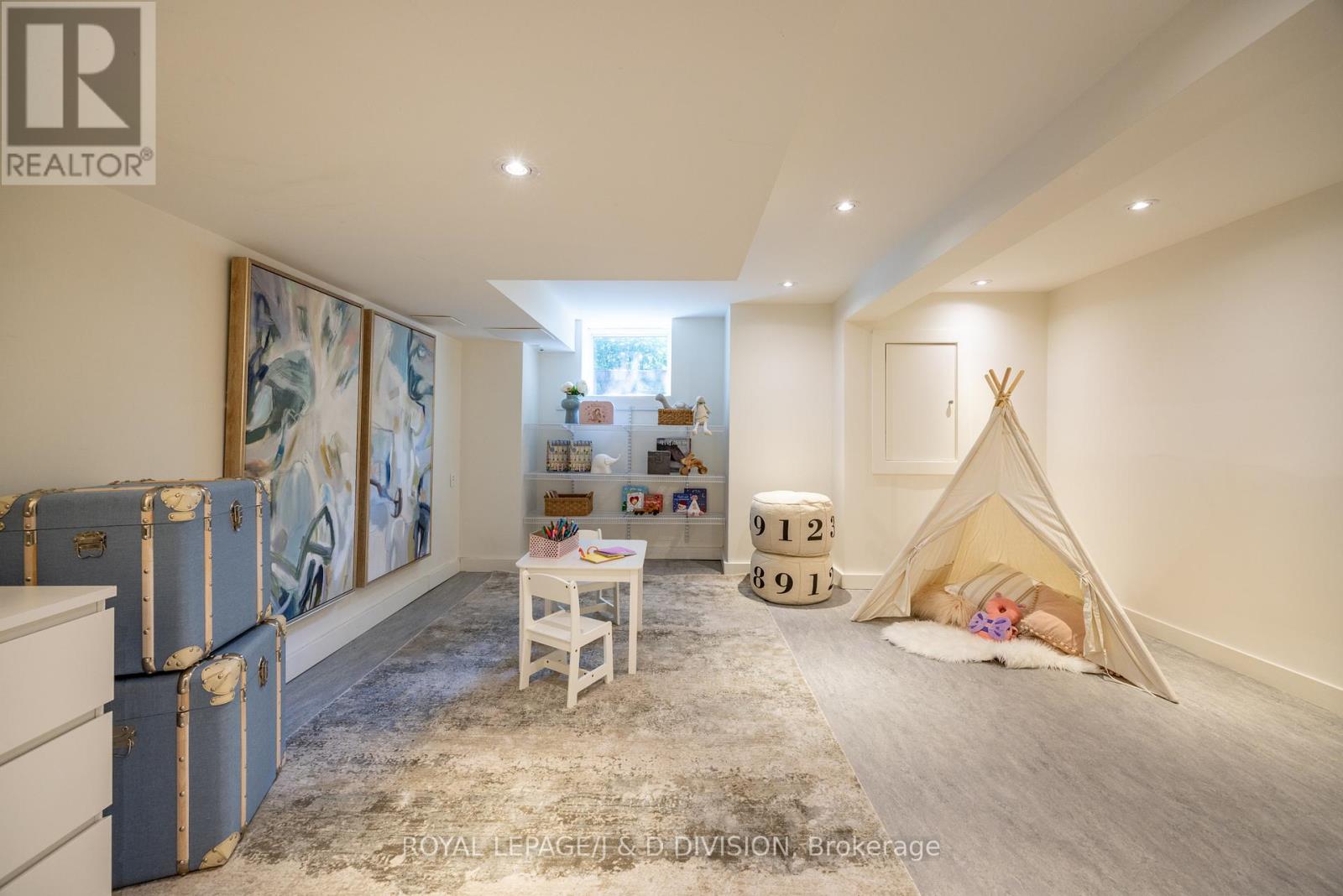36 Boswell Avenue, Toronto, Ontario  M5R 1M4 - Photo 33 - C12421167