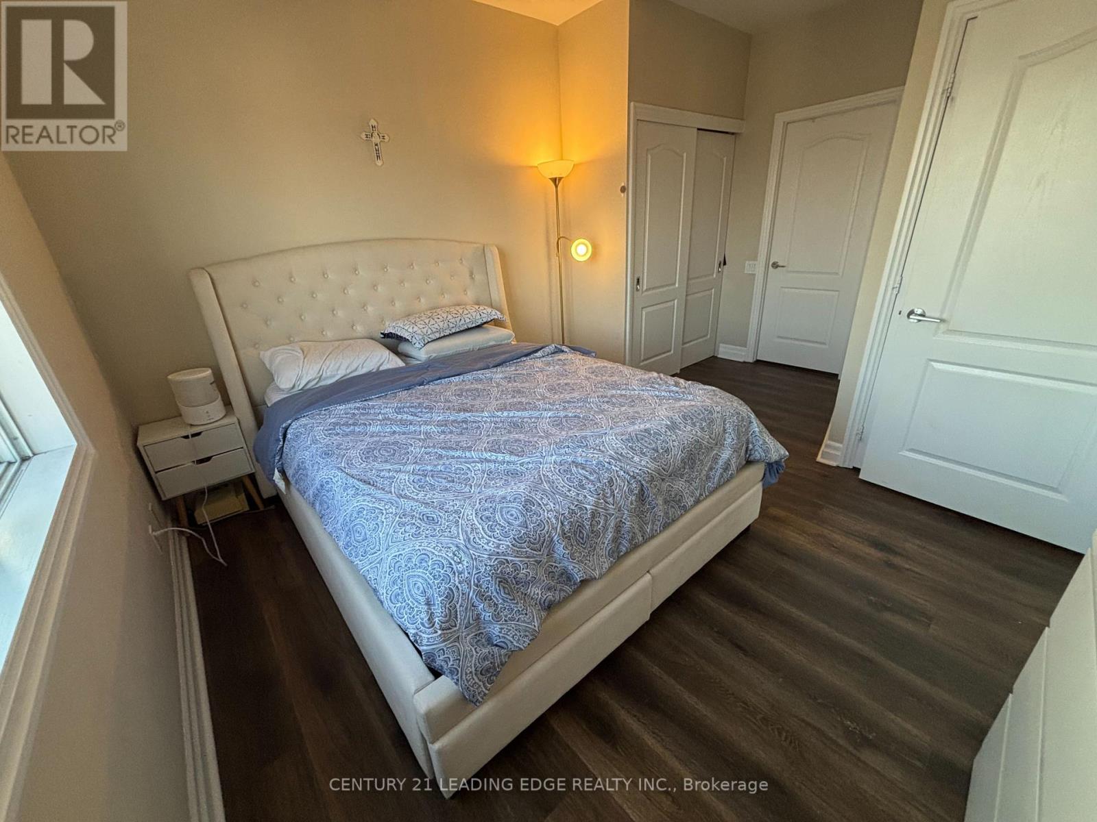 1005 - 44 Bond Street W, Oshawa, Ontario  L1G 6R2 - Photo 12 - E12422911