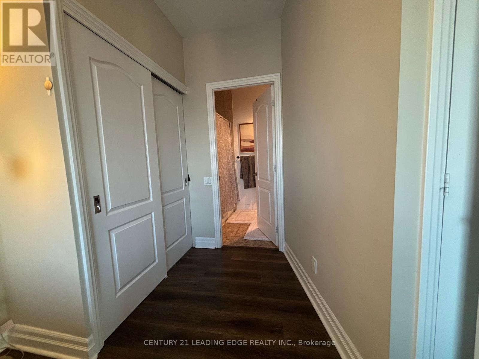 1005 - 44 Bond Street W, Oshawa, Ontario  L1G 6R2 - Photo 13 - E12422911