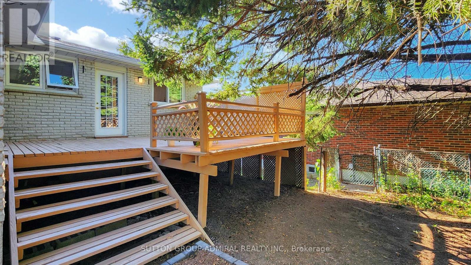 62 Shieldmark Crescent, Markham, Ontario  L3T 3T5 - Photo 20 - N12422898