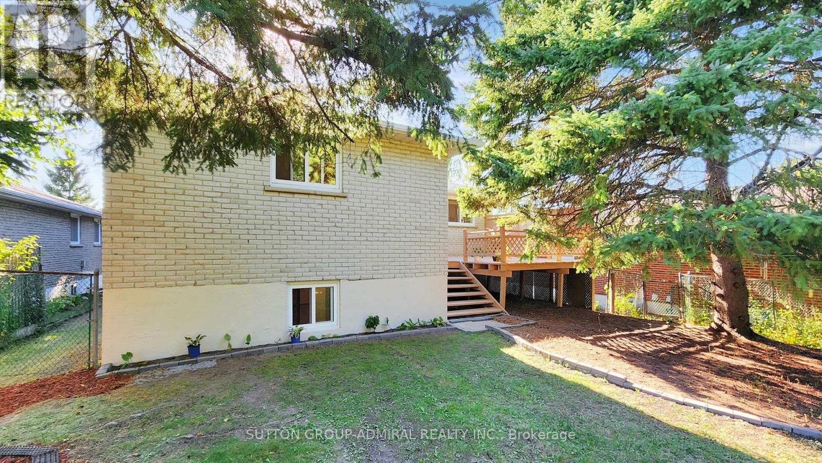 62 Shieldmark Crescent, Markham, Ontario  L3T 3T5 - Photo 40 - N12422898