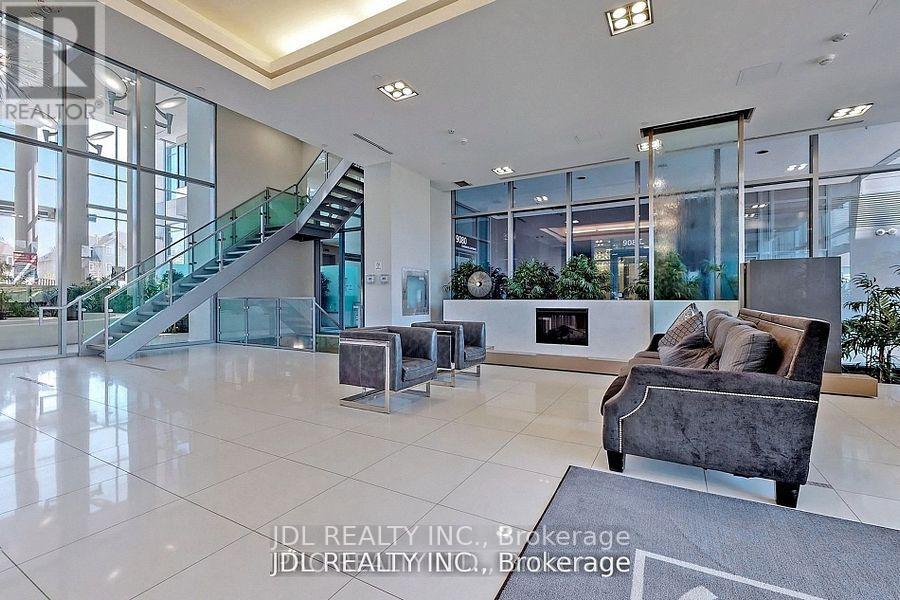 202b - 9090 Yonge Street, Richmond Hill, Ontario  L4C 0Z1 - Photo 13 - N12422919