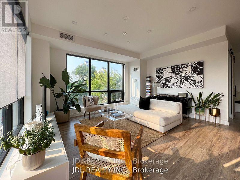 202b - 9090 Yonge Street, Richmond Hill, Ontario  L4C 0Z1 - Photo 7 - N12422919