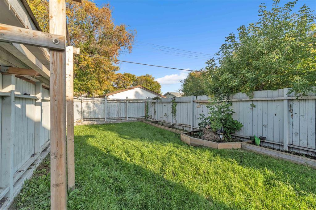 27 Ellington Street, Winnipeg, Manitoba  R2R 0T6 - Photo 33 - 202524995