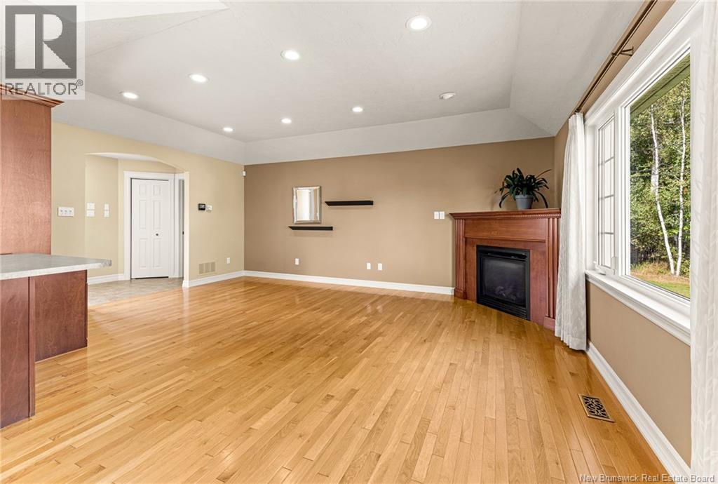 5 Acorn, Moncton, New Brunswick  E1G 4X9 - Photo 8 - NB127071