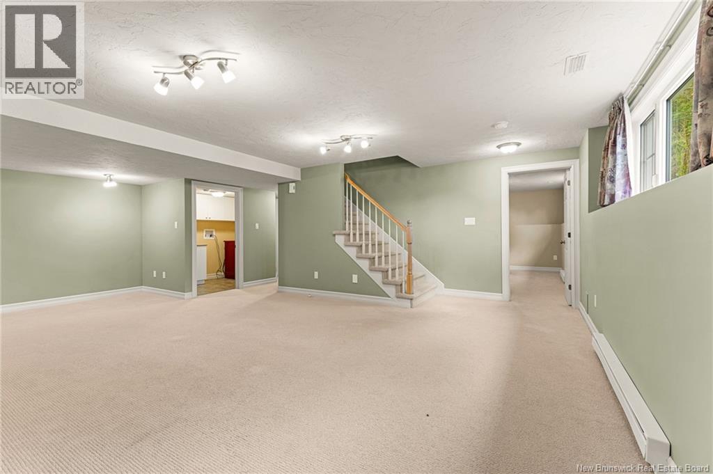 5 Acorn, Moncton, New Brunswick  E1G 4X9 - Photo 32 - NB127071