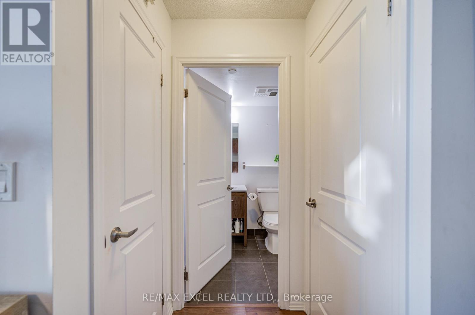 617 - 80 Esther Lorrie Drive, Toronto, Ontario  M9W 0C6 - Photo 18 - W12422900