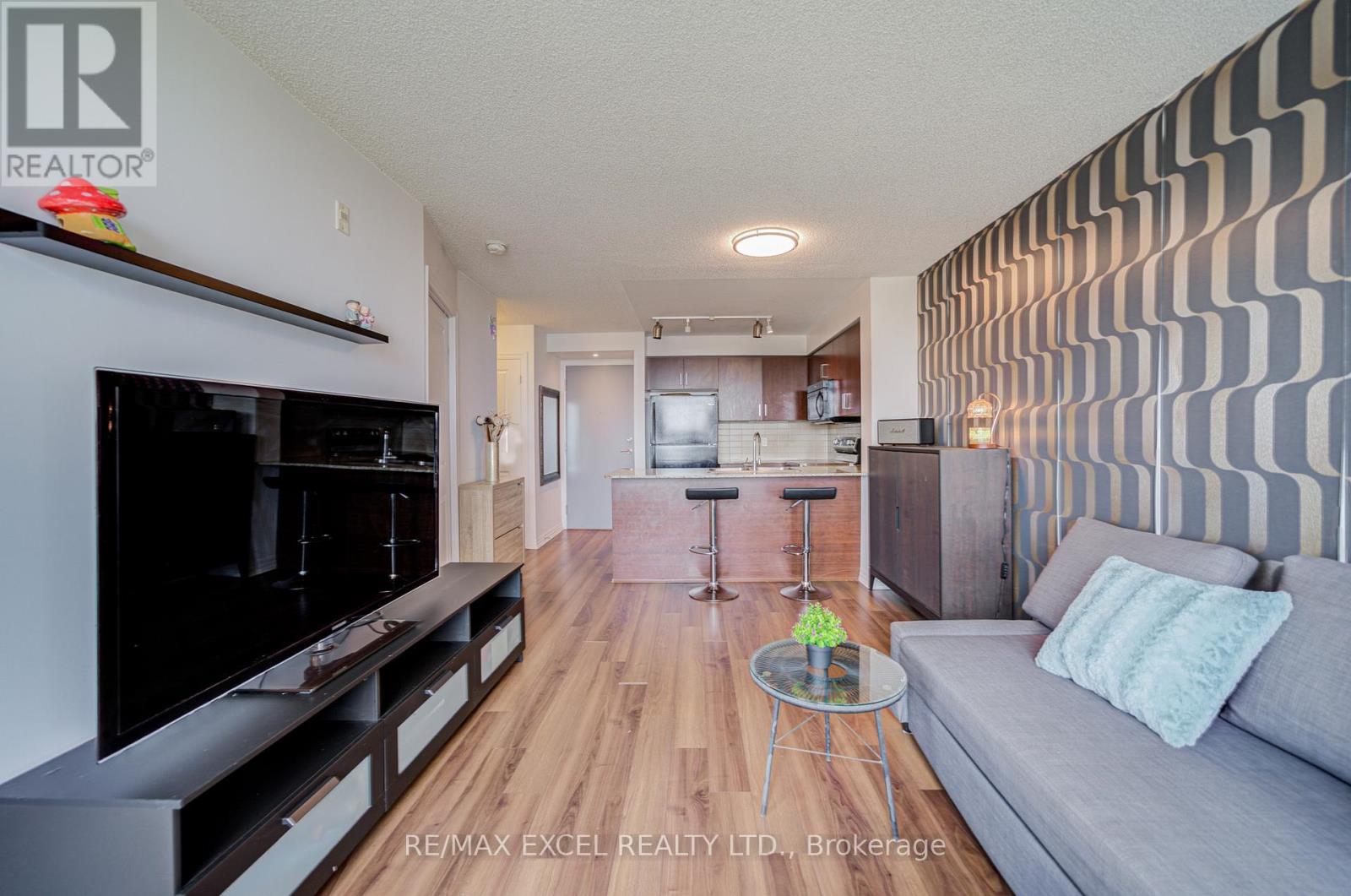 617 - 80 Esther Lorrie Drive, Toronto, Ontario  M9W 0C6 - Photo 23 - W12422900