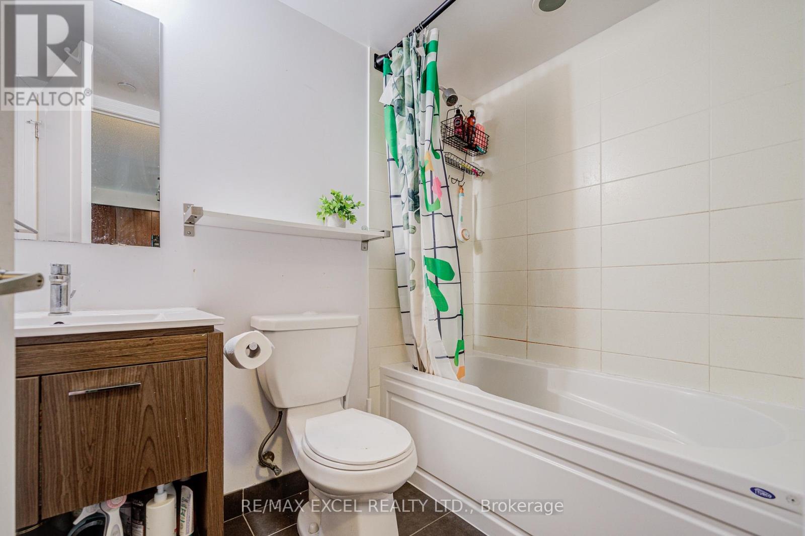 617 - 80 Esther Lorrie Drive, Toronto, Ontario  M9W 0C6 - Photo 25 - W12422900