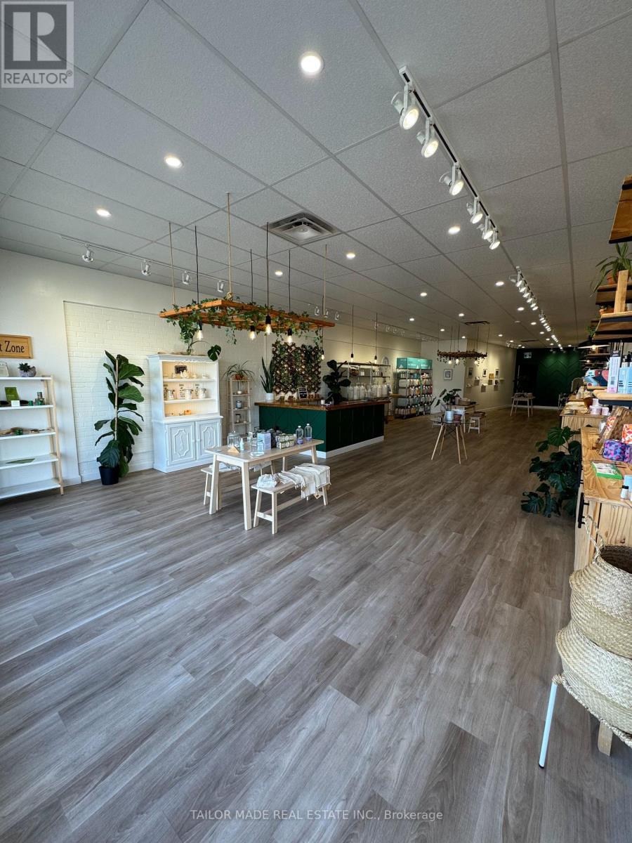 Unit B - 308b Queen Street S, Caledon (Bolton West), Ontario  L7E 4Z9 - Photo 6 - W12422920