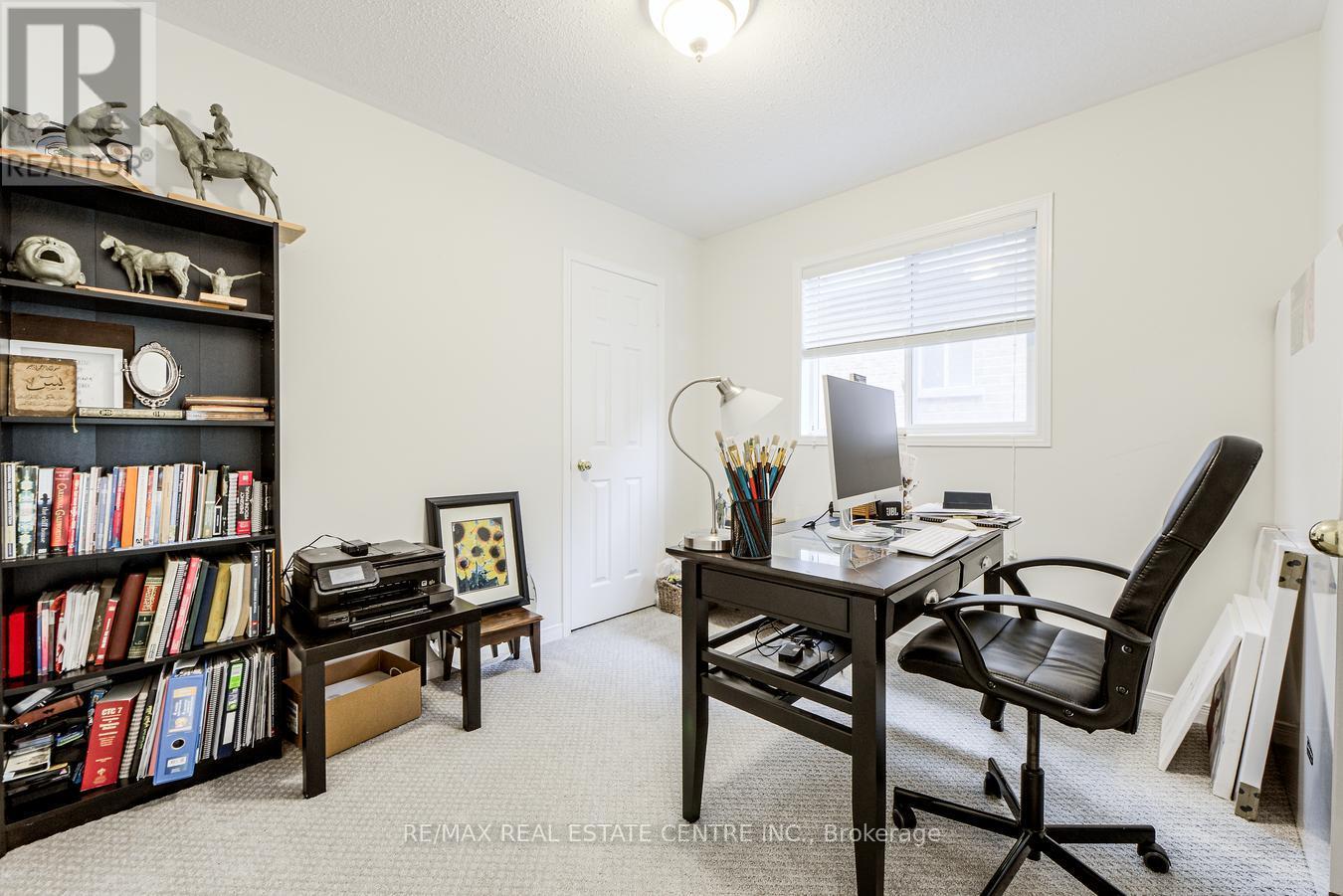 3950 Burdette Terrace, Mississauga, Ontario  L5M 0J2 - Photo 33 - W12422921
