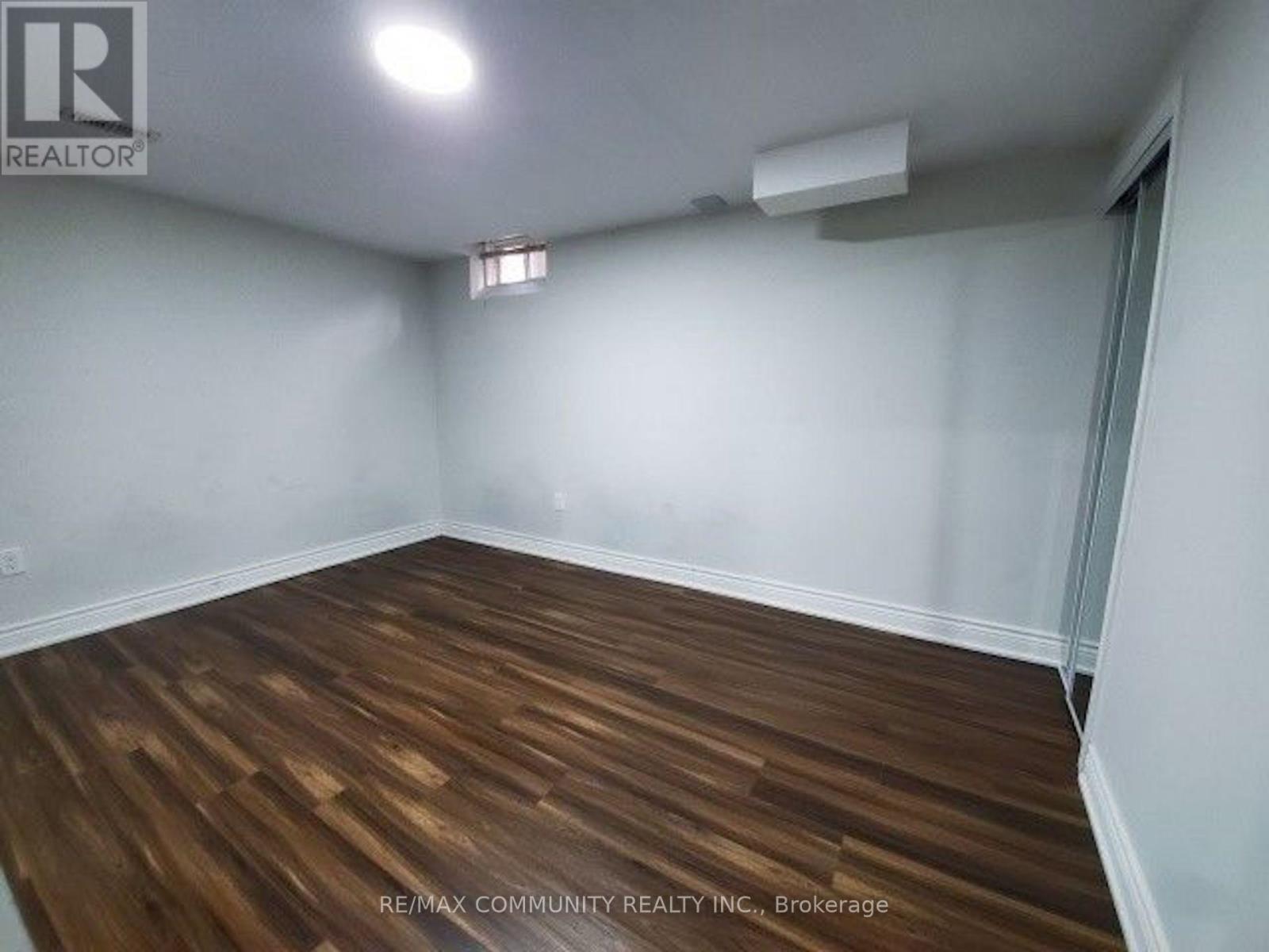 Bsmt - 56 Powell Drive, Brampton (Sandringham-Wellington), Ontario  L6R 0L1 - Photo 8 - W12422929