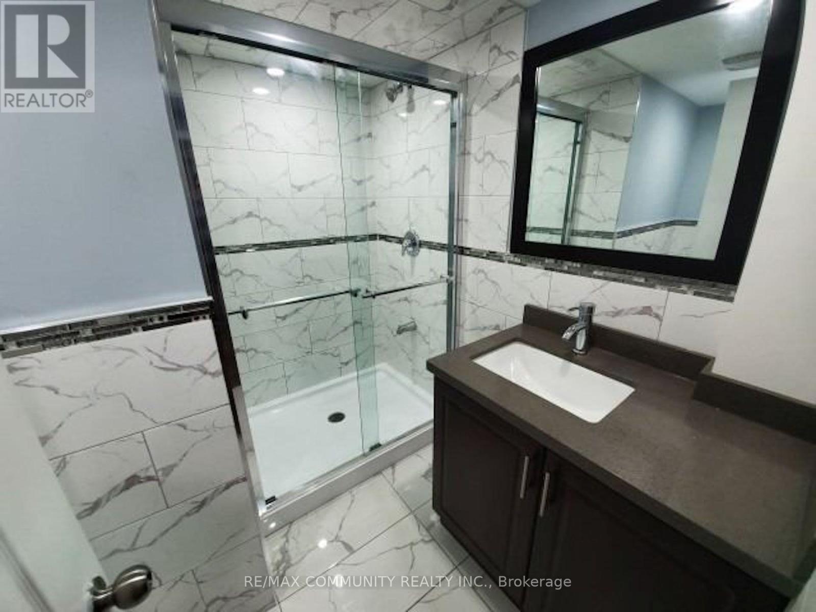 Bsmt - 56 Powell Drive, Brampton (Sandringham-Wellington), Ontario  L6R 0L1 - Photo 9 - W12422929