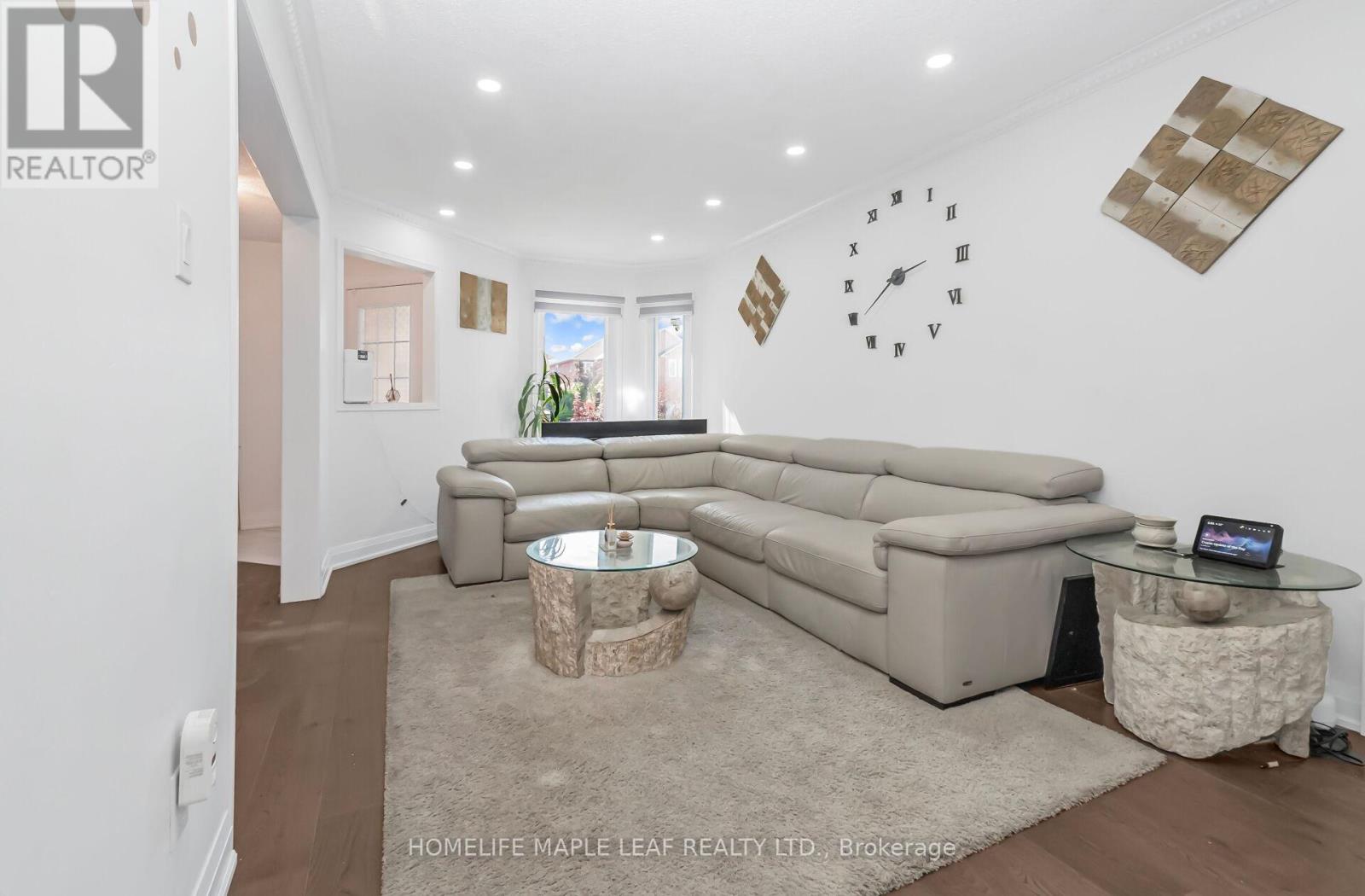 3127 Pendleton Road, Mississauga, Ontario  L5N 7C6 - Photo 5 - W12422935